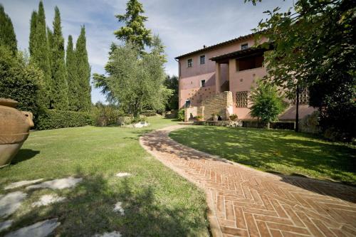 Gallery image of Villa Le Rondini by Salogi Villas in Montopoli in Val dʼArno