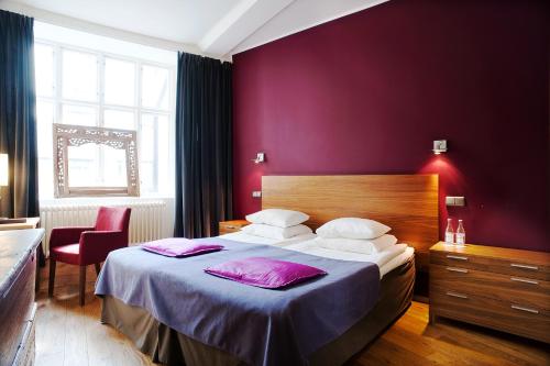 Hotel Hellsten Image