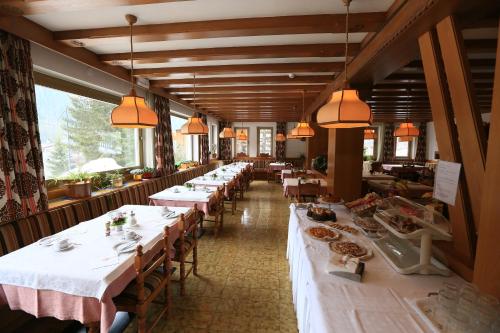 Restaurace v ubytování Appartamenti Arnica