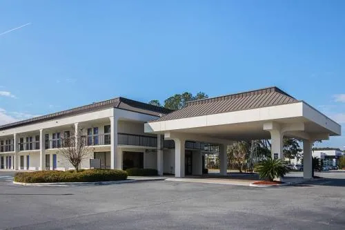 Motel 6-Savannah, GA - Midtown in Savannah