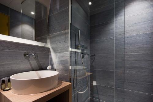 ibis Styles Bourg La Reineにあるバスルーム