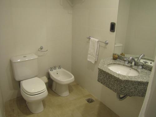 Ένα μπάνιο στο Tunkelén Apart Hotel