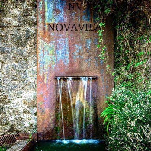 Enoturismo Novavila Rias Baixas Wine Design, Meis ...