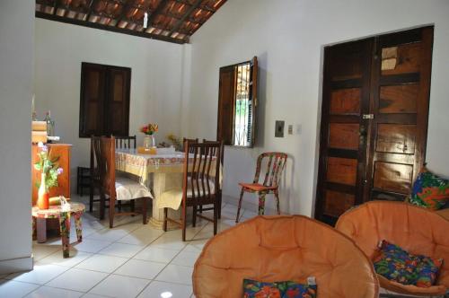 Gallery image of Casa em Guarajuba in Monte Gordo