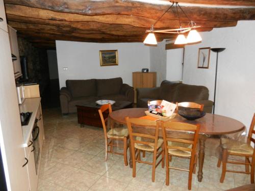 Istumisnurk majutusasutuses B&B Le 'Ti 'Bou de Refuge