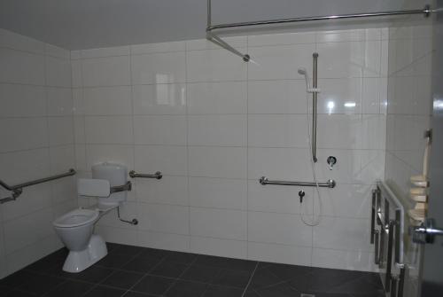 Un baño de Hidden Valley Holiday Park Darwin