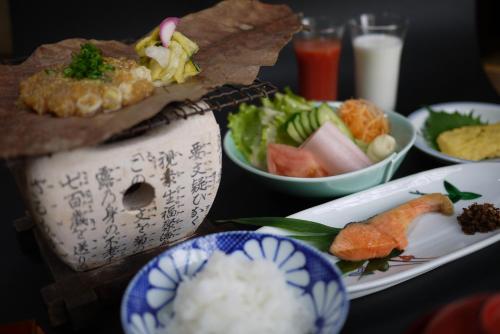 Φαγητό σε αυτό το ryokan ή κάπου εκεί κοντά