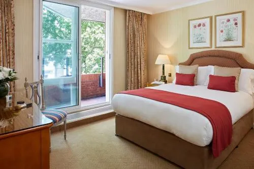 Cheval Thorney Court at Hyde Park photo 12