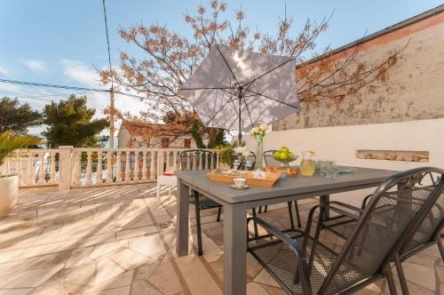 Balkón nebo terasa v ubytování Holiday Home Dalmatino