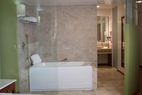 Bathroom sa Hotel Malinalli