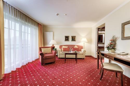 Χώρος καθιστικού στο Kurhotel Zink e. K.