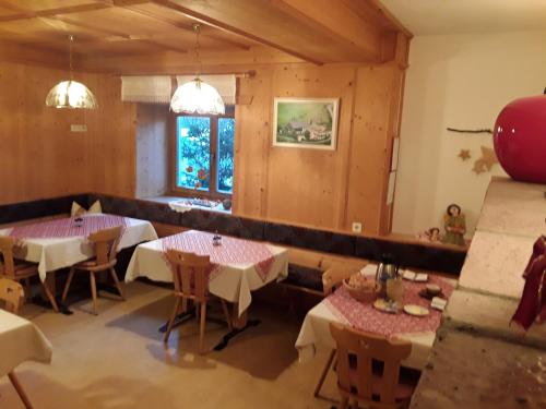 Gallery image of Pension Marchnerhof in Terento