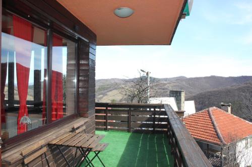 Φωτογραφία από το άλμπουμ του Guest House Daskalov σε Chervena Lokva