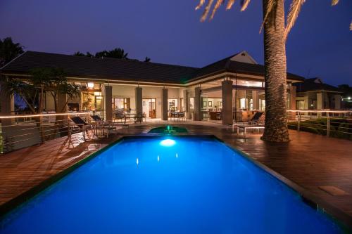 Πισίνα στο ή κοντά στο Island Way Villa