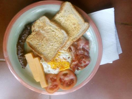 Jídlo v penzionu nebo okolí