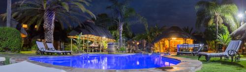 Πισίνα στο ή κοντά στο Cest Si Bon Hotel