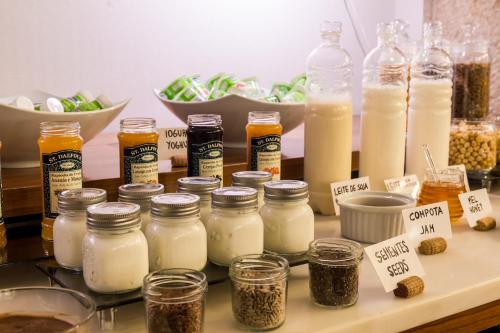 Makanan di atau berdekatan hotel