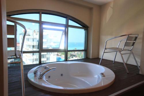 Φωτογραφία από το άλμπουμ του Tac Premier Hotel & Spa σε Αλάγια