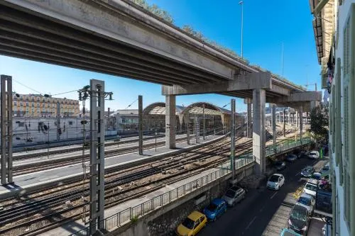 CASA REINE JEANNE- ideal groups & family -CENTRAL near train station - PARKING - New&CONFORT-AC photo 38