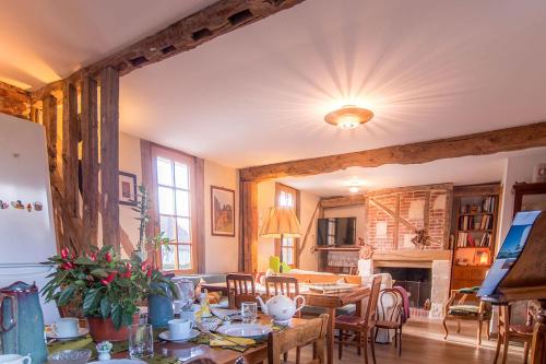 Gallery image of B&B - Le Clos aux Masques in Saint-Pierre-Azif