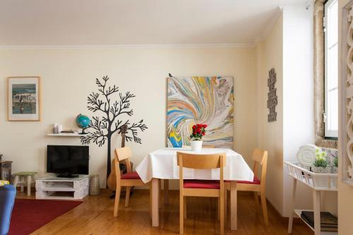 My Fair Lisbon - Santos Duplex Apartment