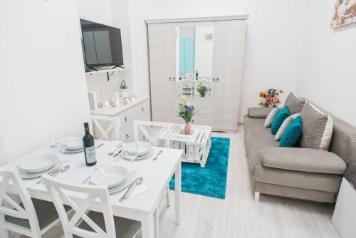 Vintage Apartment in the Center