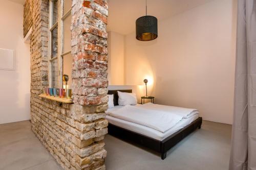 Llit o llits en una habitació de Loft in the middle of Berlin