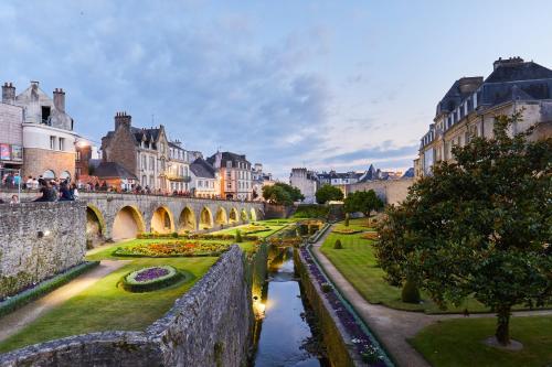 Gallery image of Mercure Vannes Le Port in Vannes