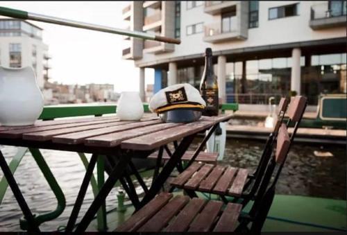 Edinburgh - Houseboats photo 83