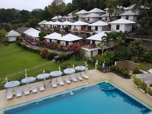 an aerial view of a resort with a swimming pool at Samed Cliff Resort in Ko Samed