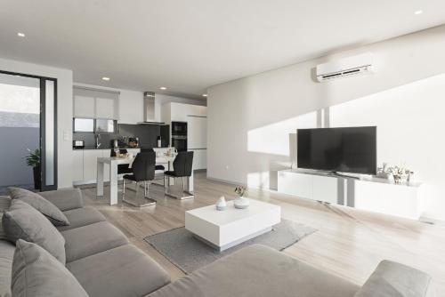 Searenity Vacation Home II by an island apart