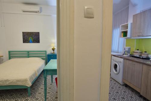 Vintage 1930's flat in the center of Thessaloniki