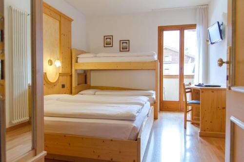 Gallery image of Hotel Genzianella in Ziano di Fiemme