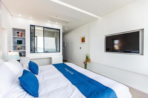 Gallery image of Blue Spring Hotel in Jeju