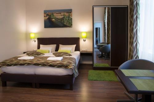 Walton Prime Apartment