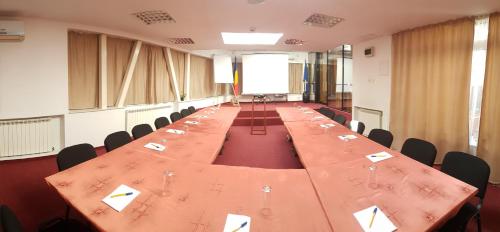 Kawasan bisnes dan/atau bilik persidangan di Atrium Hotel Bucharest City Center