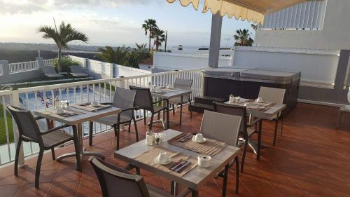 En balkon eller terrasse på VillaFonzie Adults Only Gayfriendly