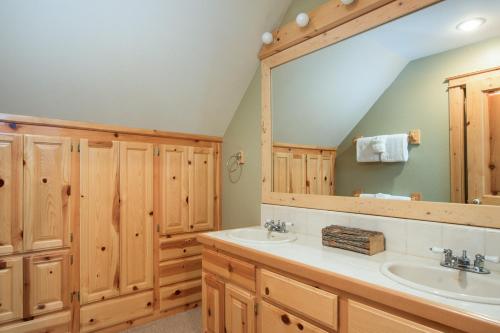 Northstar - Fairway Run Cabin – Photos 3