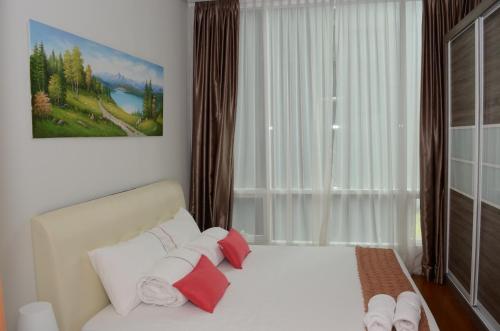 Cama ou camas em um quarto em Soho Suites KLCC by Elite