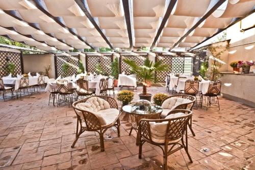 Restaurace v ubytování Hotel Yesterday
