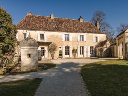 Luxurious Mansion with Swimming Pool in Aquitaine,  Saint-Georges-de-Monclard – Updated 2023 Prices