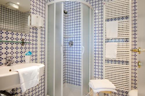 A bathroom at Hotel Le Terrazze