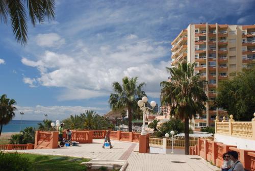 Cozy apartment with first line seaview in perfect location, near the Marina