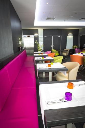 Ruang duduk di Hôtel Astrid
