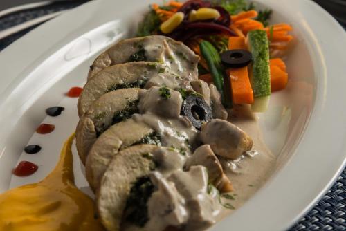 Mad på resortet eller i nærheden