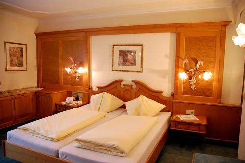 Cama o camas de una habitación en Aktivhotel Karla