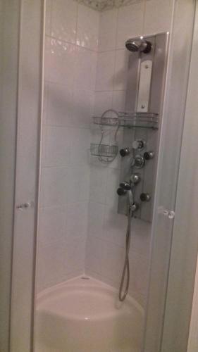 Bilik mandi di Apartment Green Valley