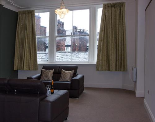 The Castle Collection 14 Cook Street photo 48