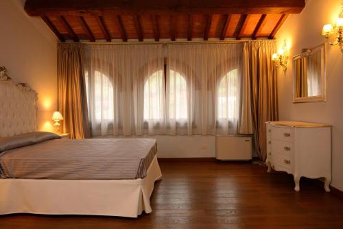 Letto o letti in una camera di Villa Fontanicchio