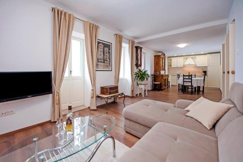 Apartment Adriana